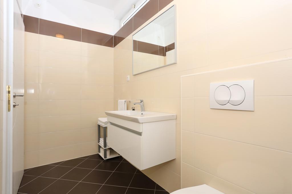 Apartments Villa Visnjik Zadar Rom bilde
